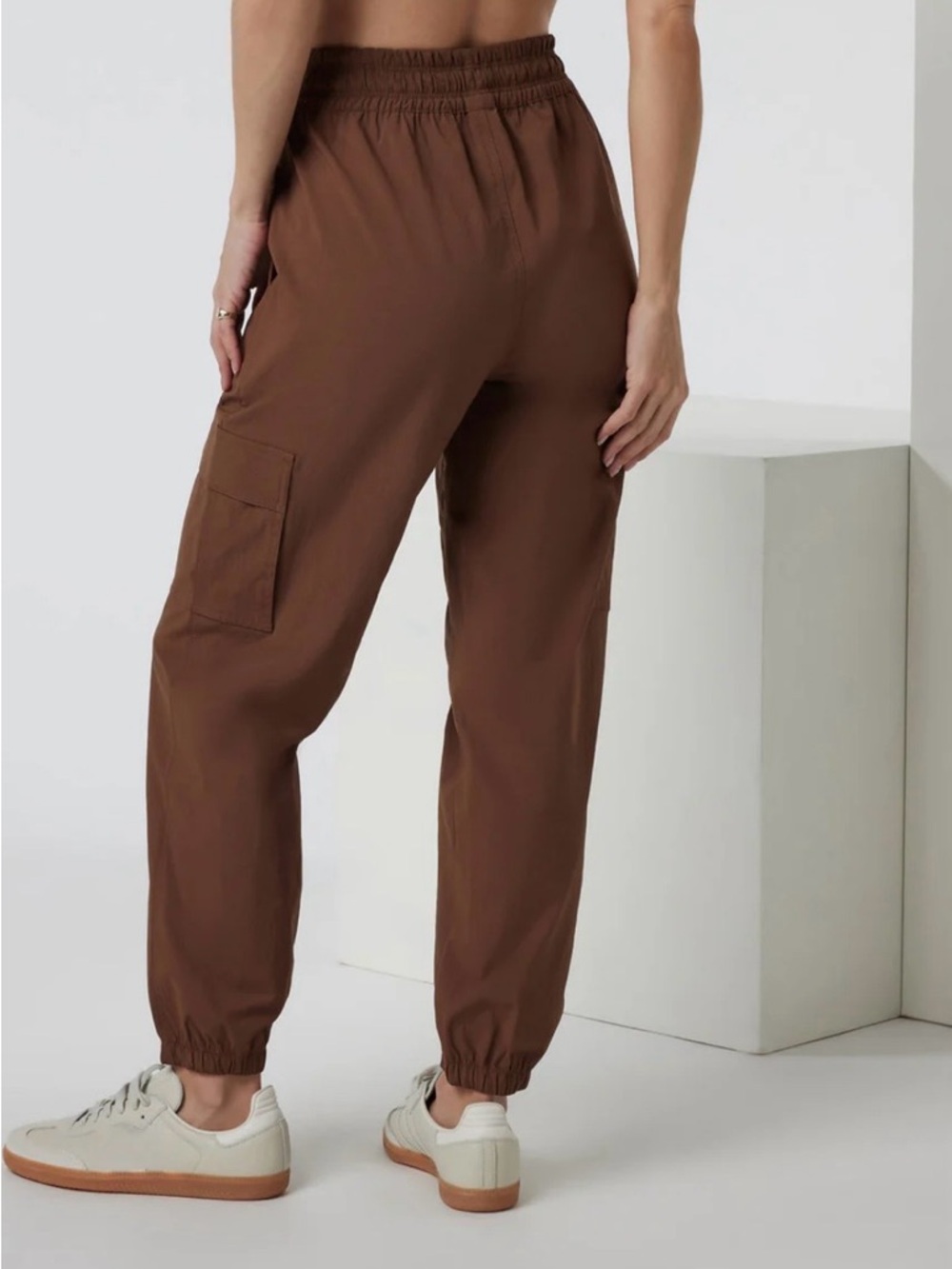 VUORI Birch Jogger Pants - Picture 2 of 11